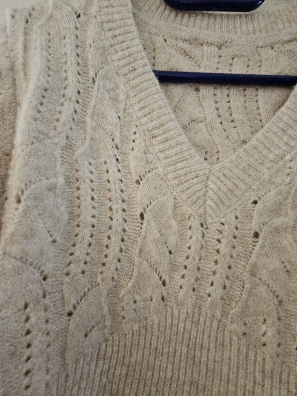 Vestiti: Strickkleid,  Grösse L, Beige, V Ausschnitt – Usato da Horw venduto da Zedy01 1