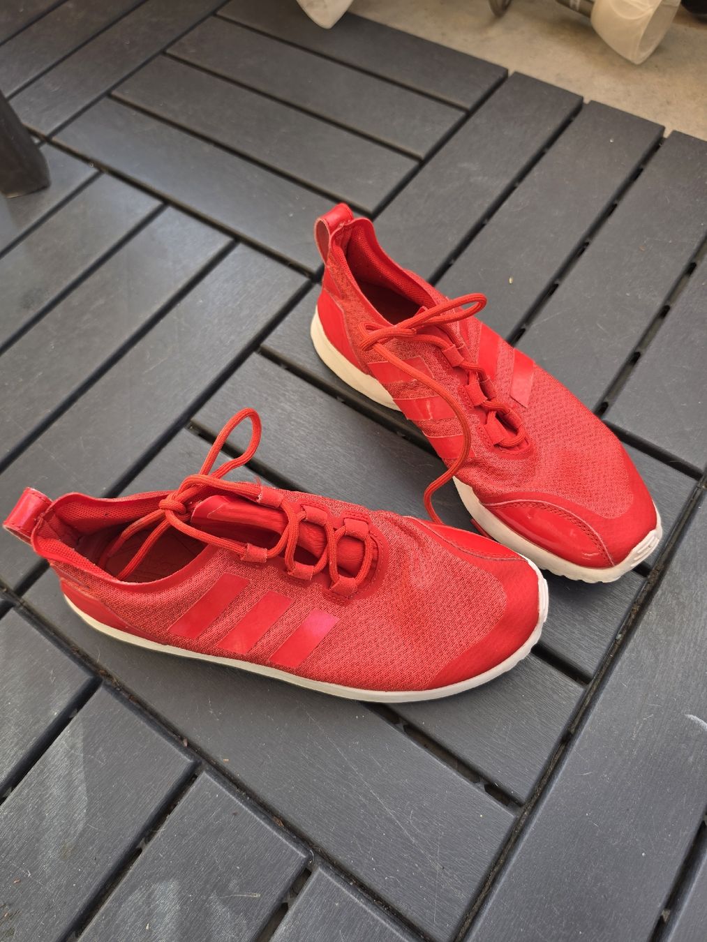 Adidas Chaussures hommes: basket – D'occasion à Plasselb par les_rl55