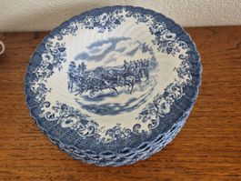 8 assiettes a soupe porcelaine Johnson Brothers anglaise C45