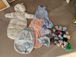 Kleiderpaket Nr.10 Schlafsack Gr 50/60 Mützen Socken 13-18