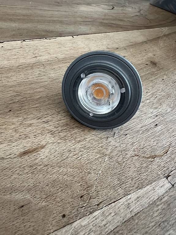 Lampade: GU 10 Spot Philips 15 Stück – Usato da Zürich venduto da handjam 1