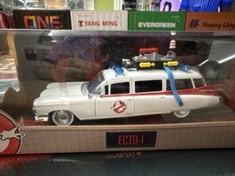 Ghostbusters Ecto-1 Auto Neu in OVP, Die Cast !