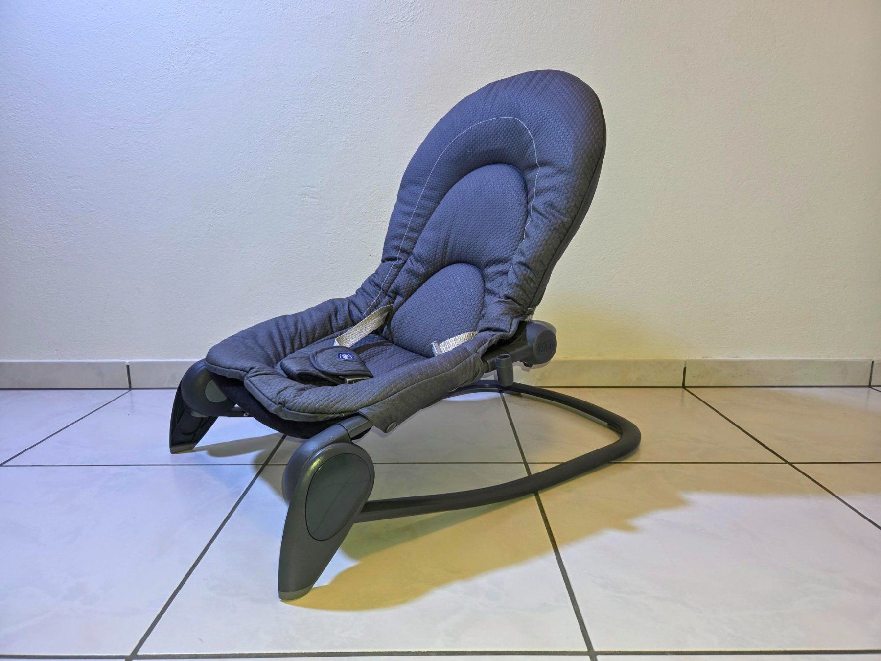 Chicco Sdraiette & Sdraiette a dondolo: Chicco Baby Wippe – Usato da Strengelbach venduto da Frogerfiercemule