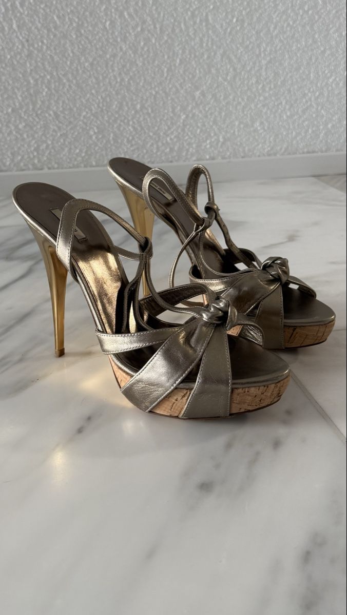 Miu Miu Scarpe da donna: Miu Miu high heels in Bronze, Grösse 39 – Usato da Horw venduto da TripleJay 1