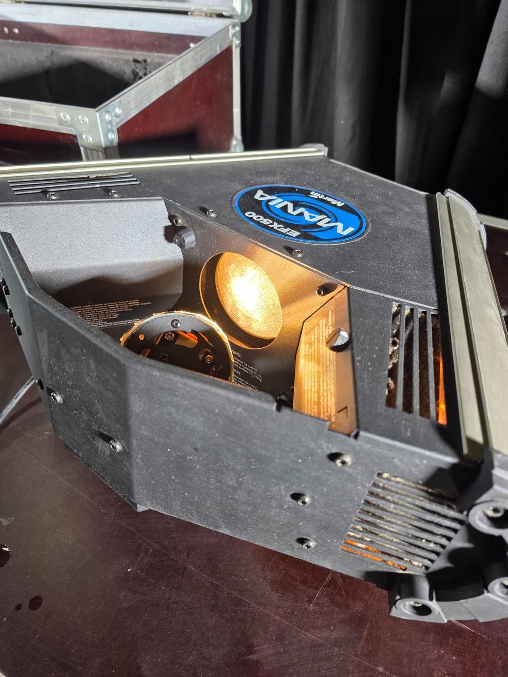 Martin Lampade: Martin EFX 500 Mania – Usato da Brig venduto da abc-event
