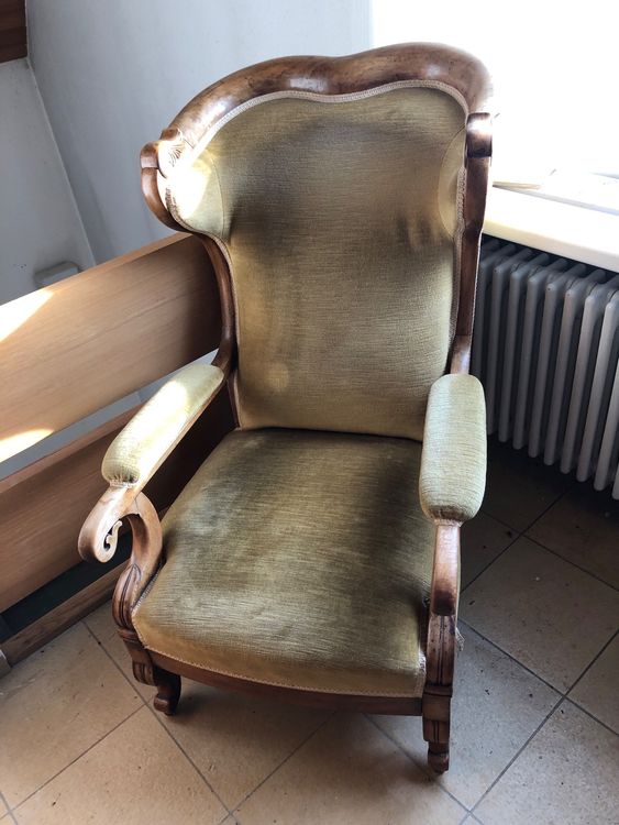 Alter Ohrensessel mit Stoffbezug antik Kaufen auf Ricardo