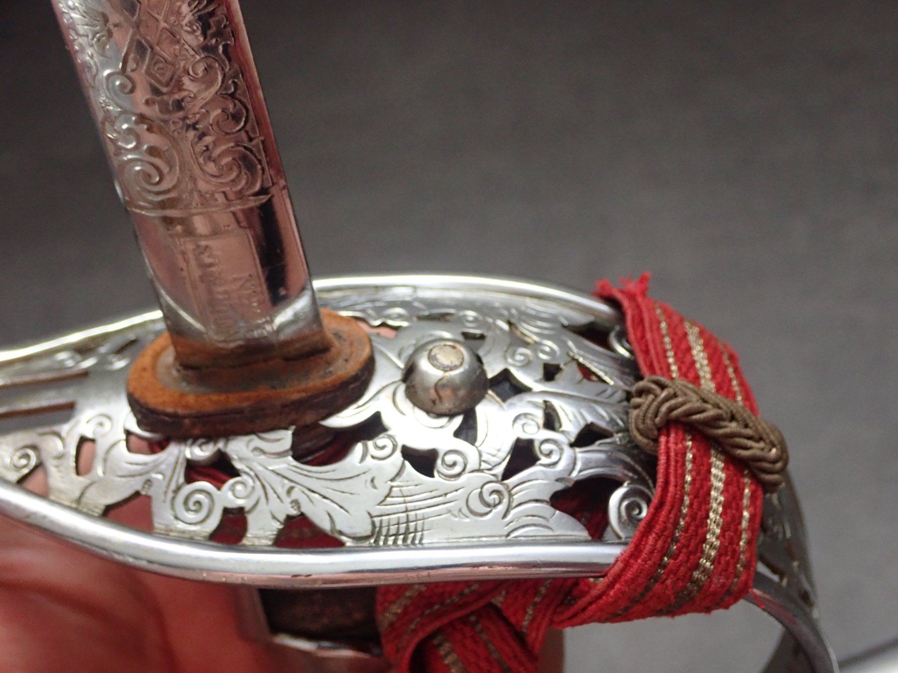 Stichwaffen: Sabre officier suisse. Lame gravée. – Gebraucht aus Onex von mac_w8c2 7