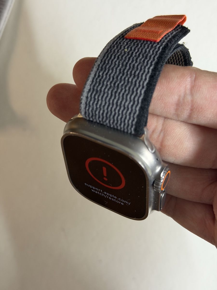 Apple Smartwatch: Apple Watch Ultra 49mm Defective – Defekt aus Chur von beverlyone 5