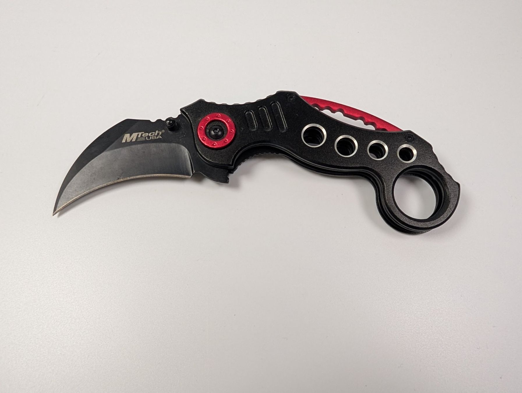 Couteaux militaires: Klappmesser MTech – Neuf (Voir description) à Ostermundigen par TradeLab 1