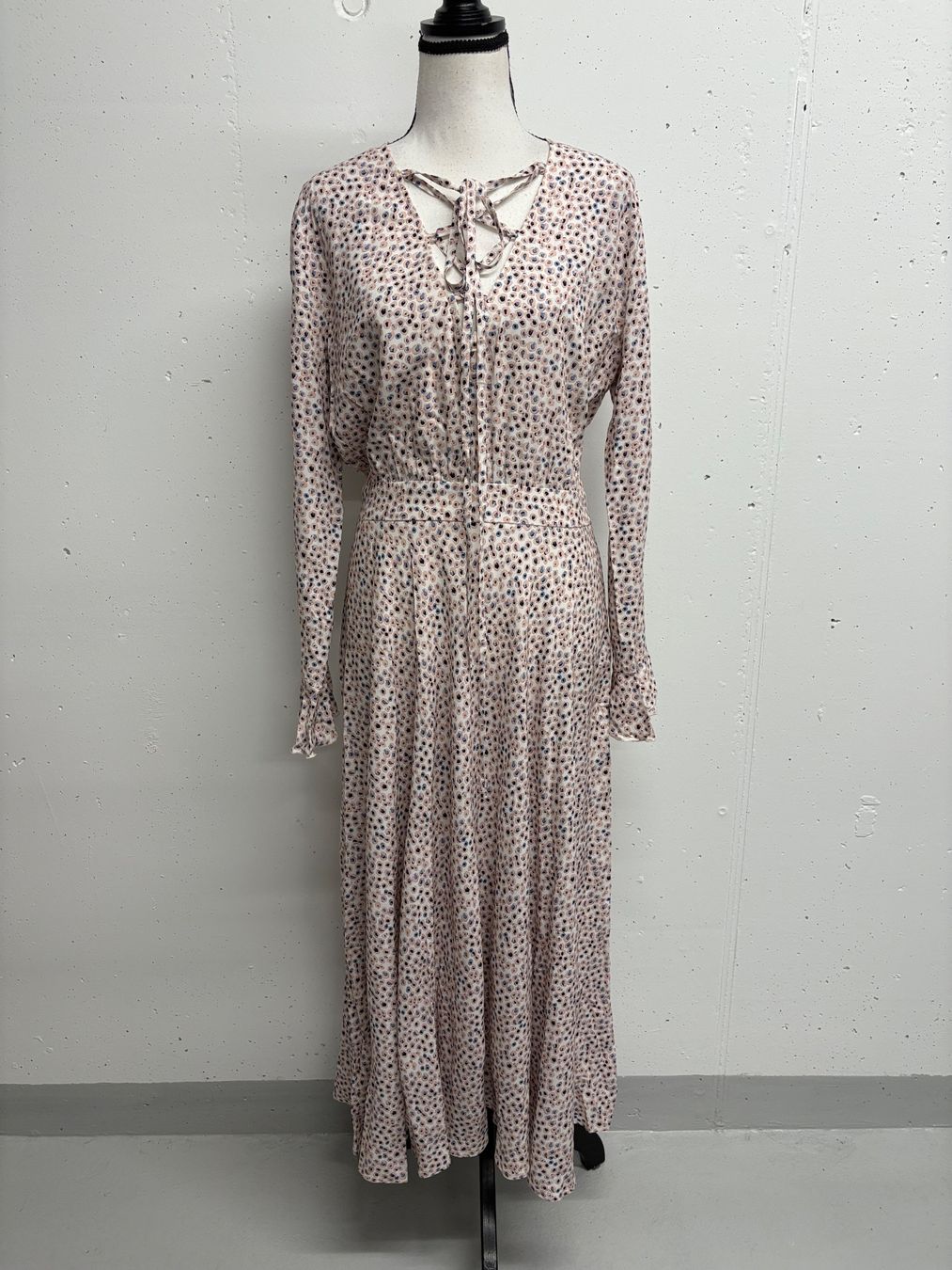 Kleider: Ann & Line Maxikleid Gr. 40 rosa Kleid Viskose Muster – Neu (gemäss Beschreibung) aus Regensdorf von secondchancefashion