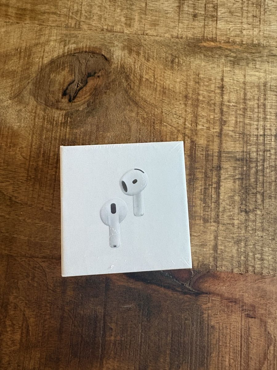 Cuffie: AirPods- Brand New, Sealed! – Nuovo e nell'imballaggio originale da Seuzach venduto da Diamand28