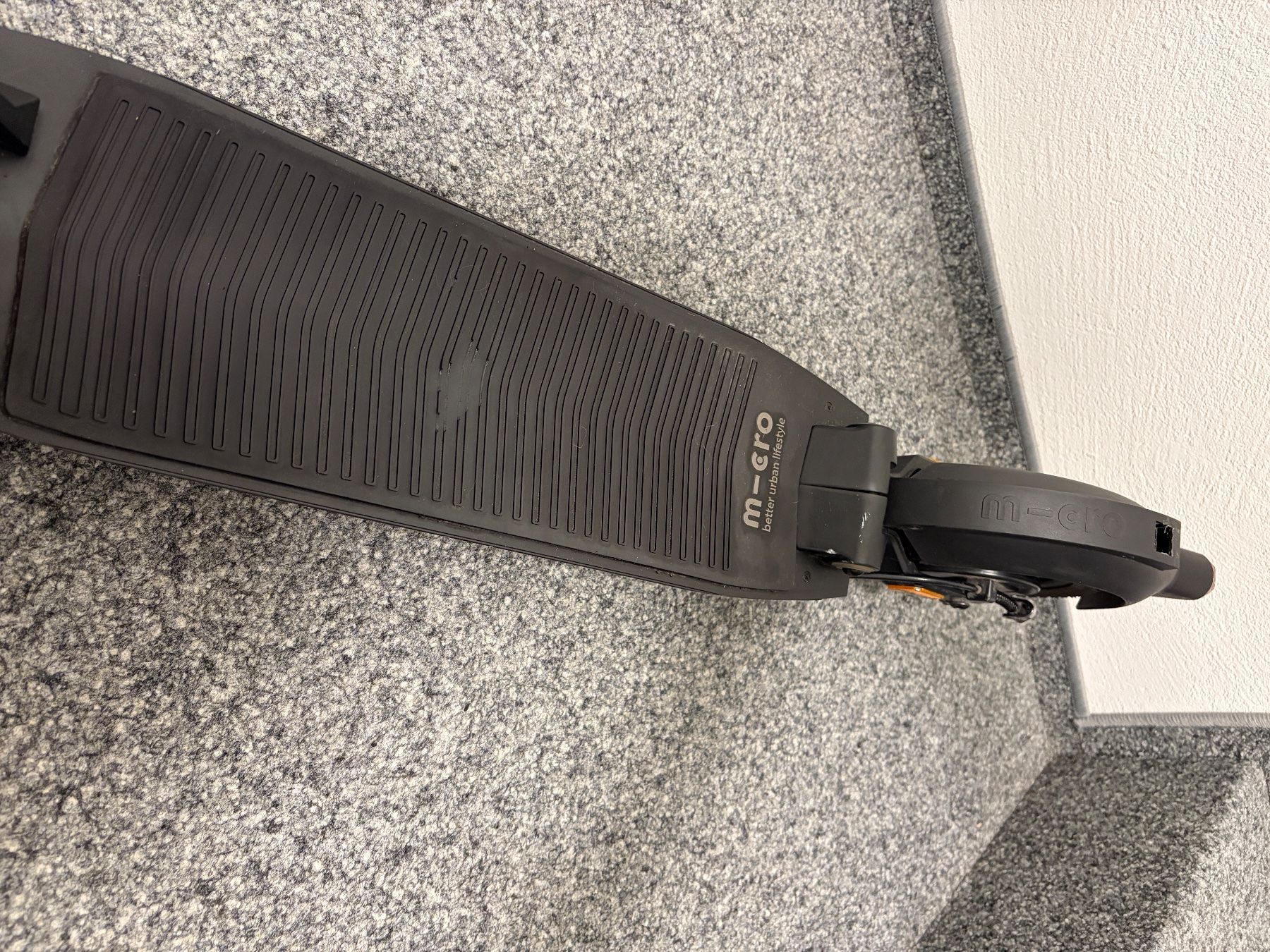 Micro Kickboard: Micro Explorer escooter in ZH - EU Konform – Usato da Stallikon venduto da kessleroni 5