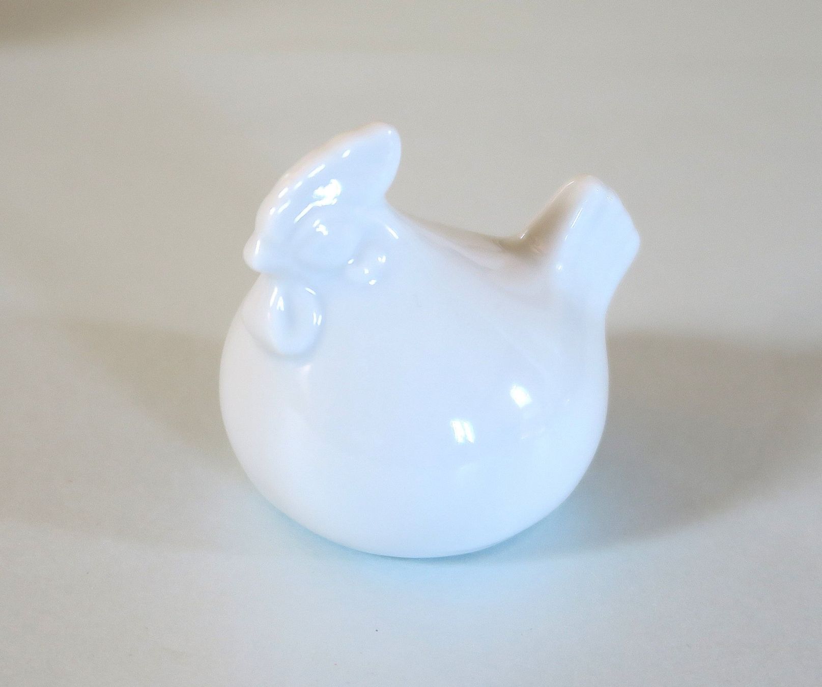 Statuette: Porzellan Figur Huhn – Usato da Brittnau venduto da marlenestone 1