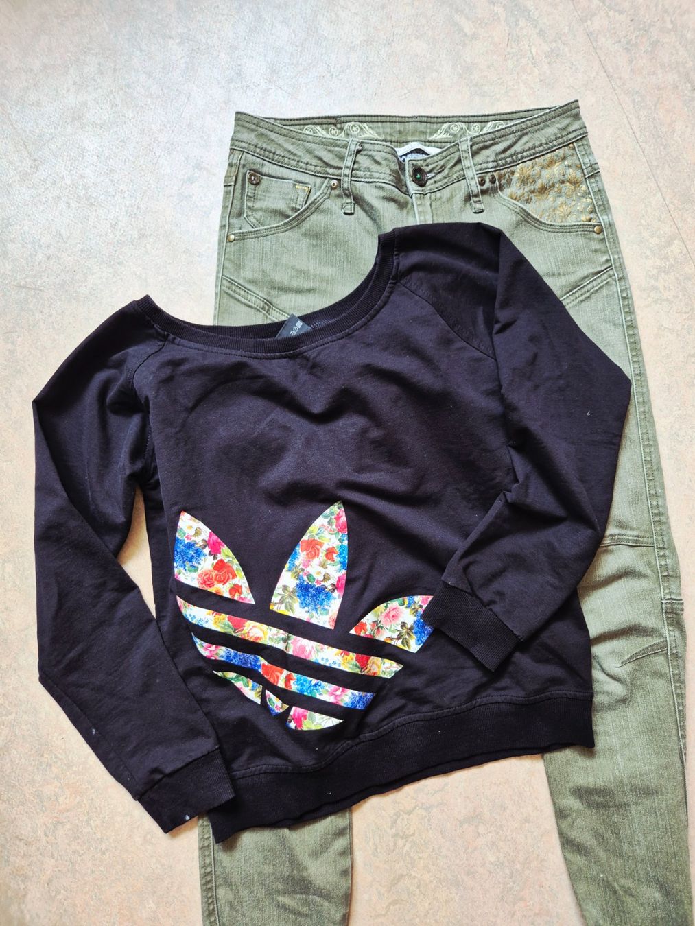 Maglioni & Felpe: ADIDAS PULLOVER PULLI L 40 SCHWARZ  TOP ZU HOSE JACKE SHORT – Usato da Elsau venduto da the-colorful-side 9
