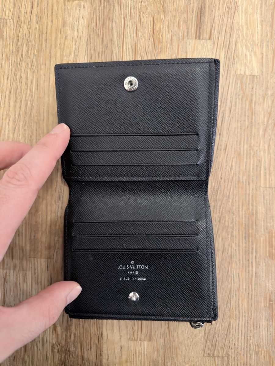Louis Vuitton Portefeuilles: Louis Vuitton Wallet Damier Graphite – D'occasion à Waldkirch par ItaloFam 3