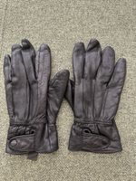 Schwarze Lederhandschuhe