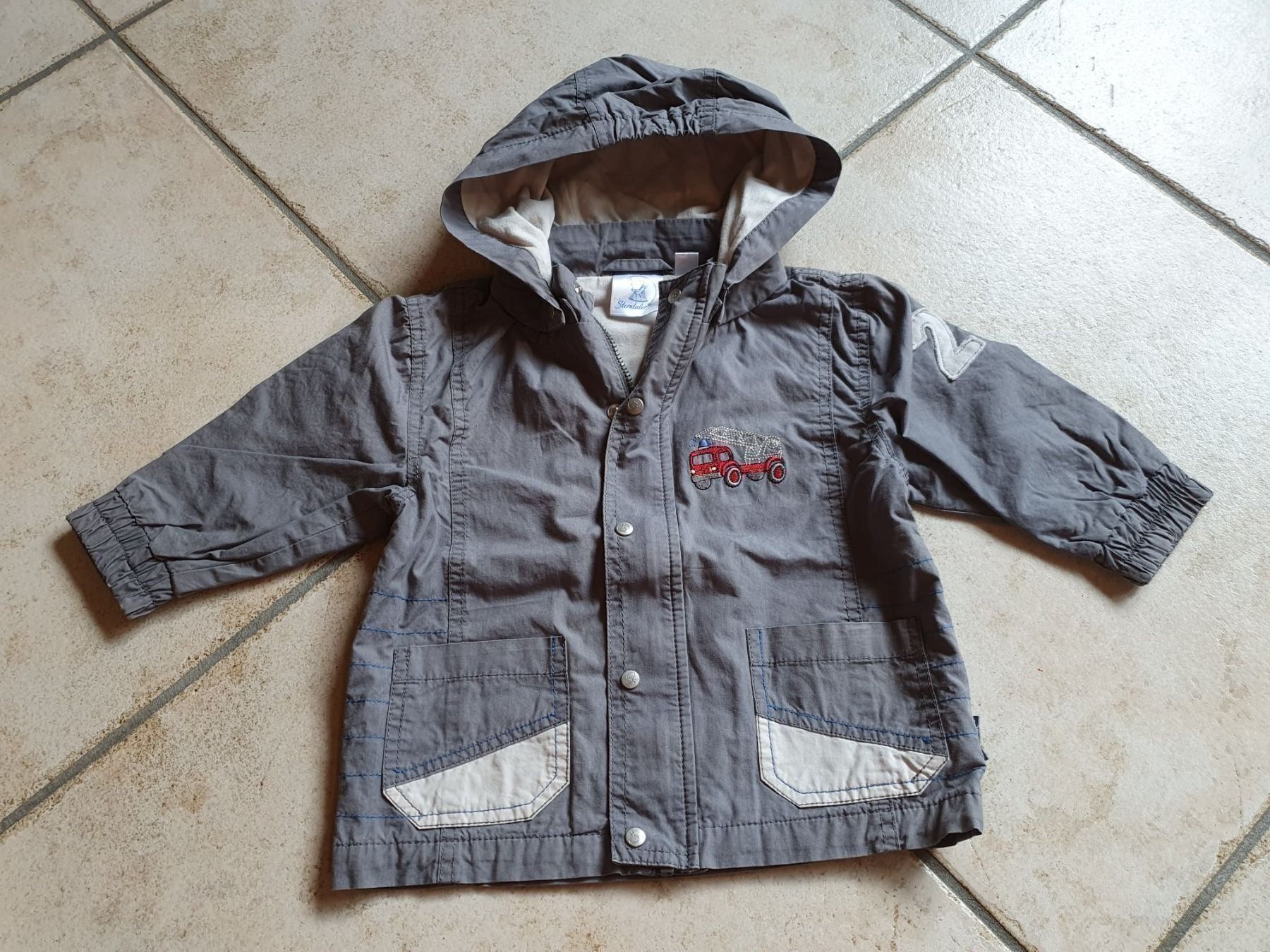 Giacche & Cappotti: Jacke Gr. 74 Jungen – Usato da Altendorf venduto da egi83 1