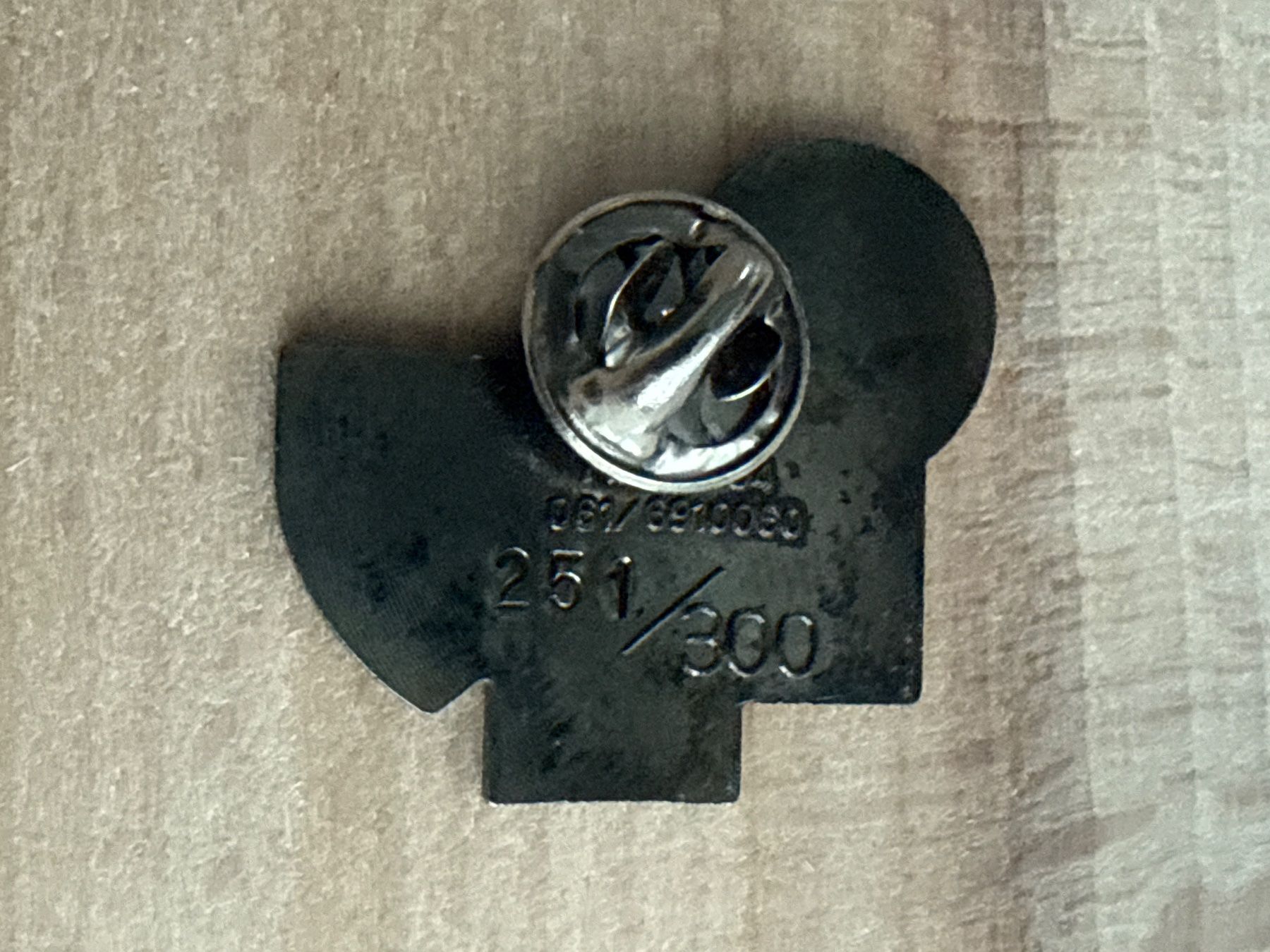 Plaquettes & Badges: Pin – D'occasion à Glattbrugg par Schweigmatt 1