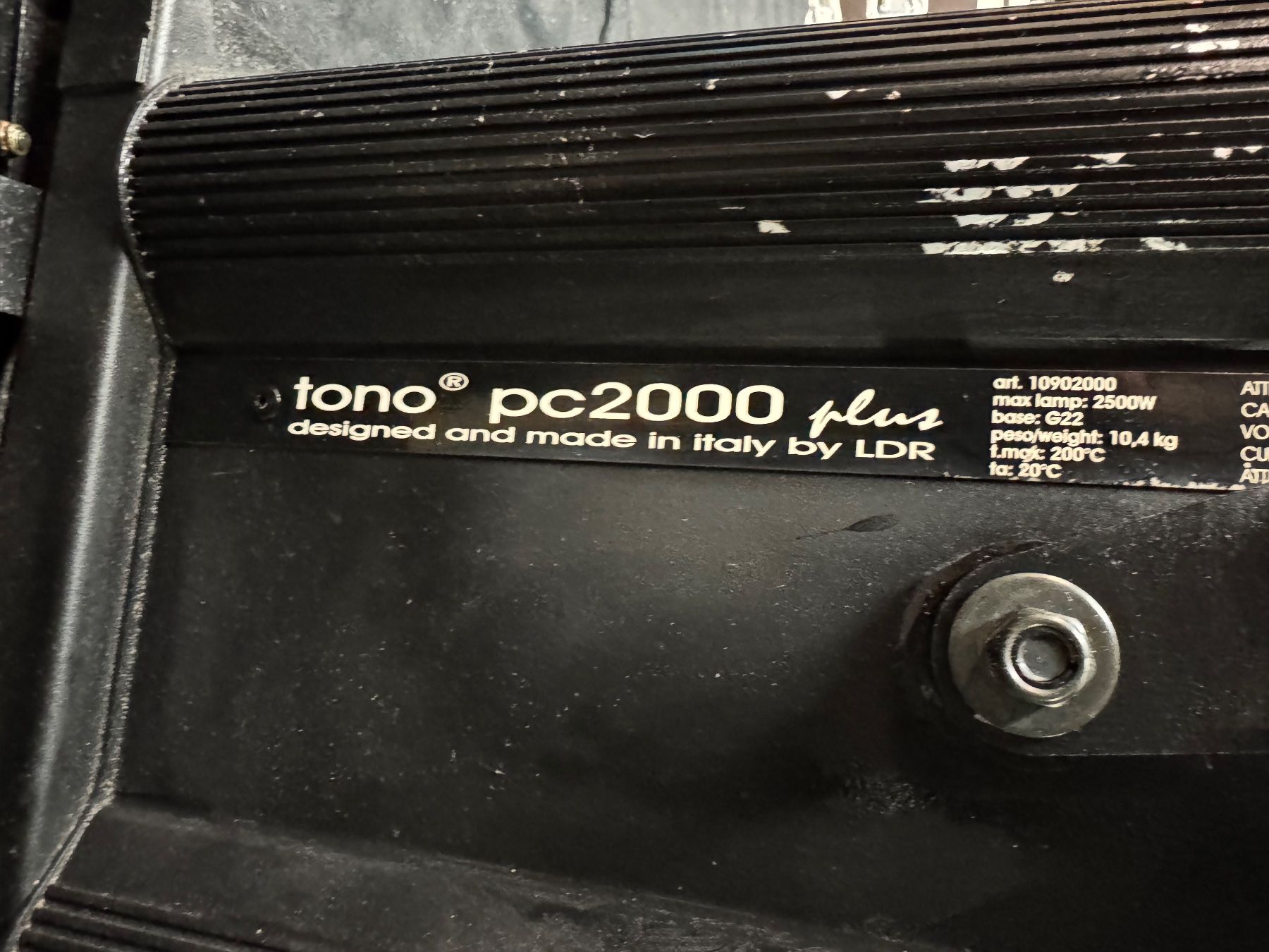 Lampade: Lichttechnik tono pc2000plus Theaterbühne Profi Licht – Usato da Oberdorf NW venduto da AndotechnicsGmbH