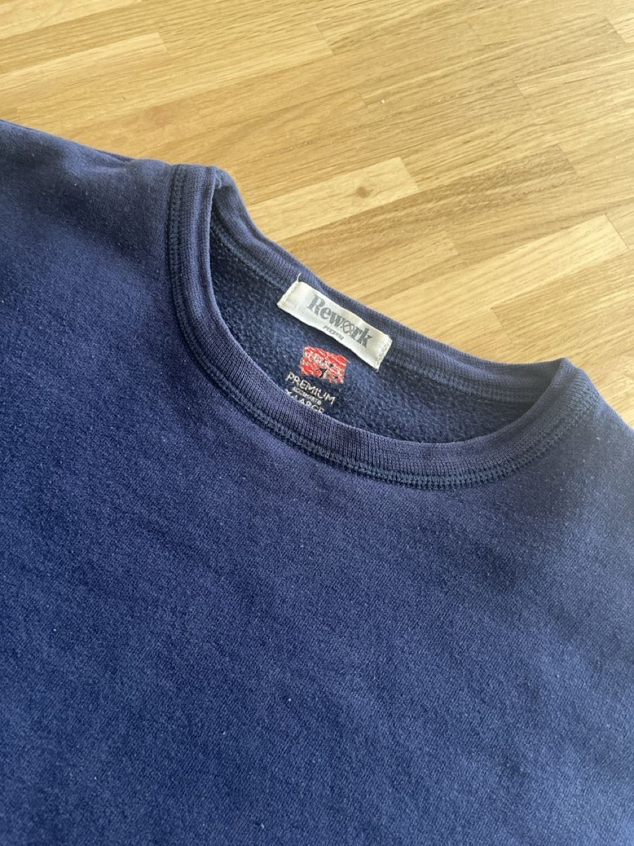 Maglioni & Felpe: Rework Pullover dunkelblau – Usato da St. Gallen venduto da R888 2