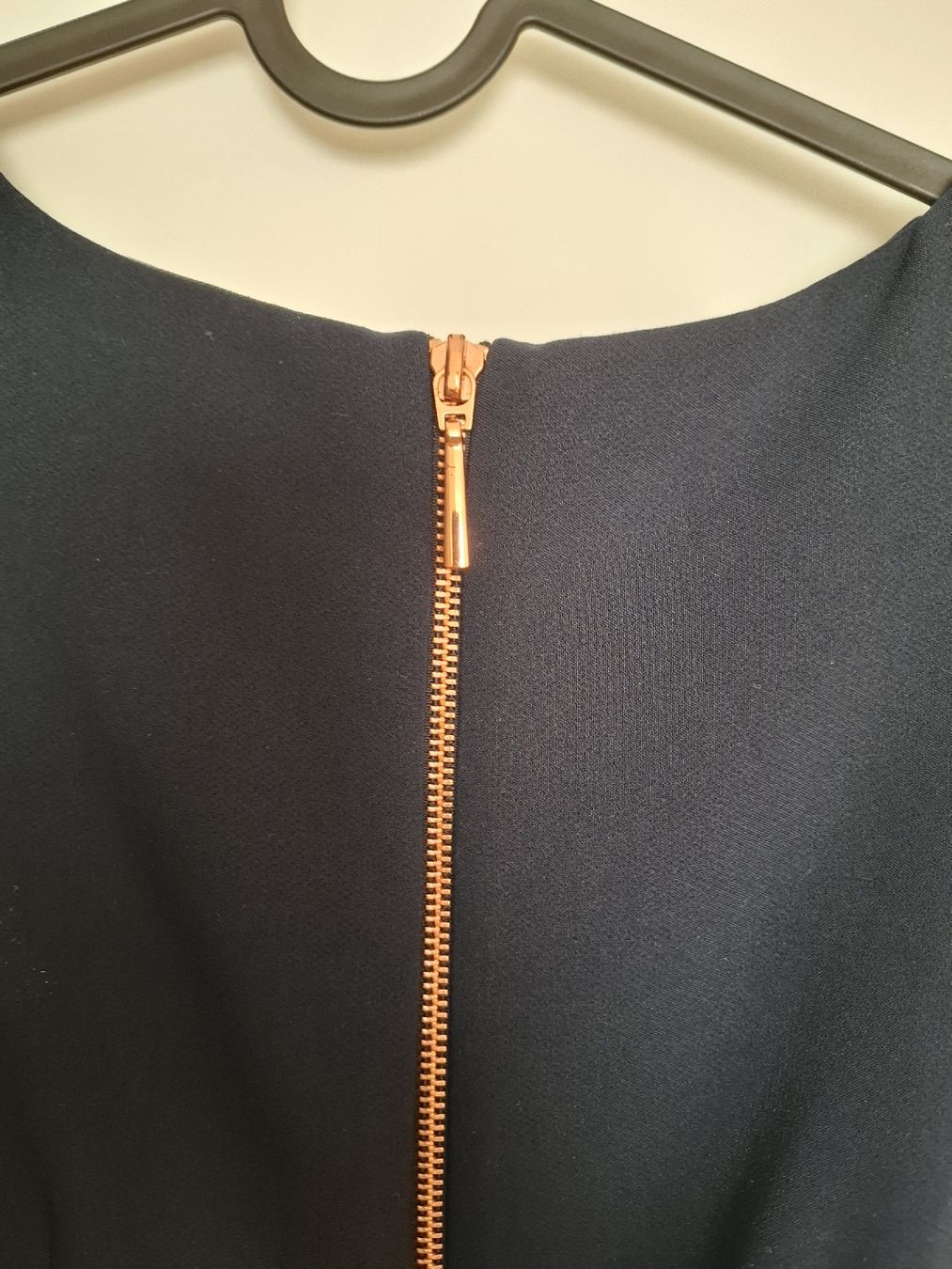 Robes: Kleid dunkelblau Grösse UK 8  – D'occasion à Rotkreuz par PrelovedPicks 4