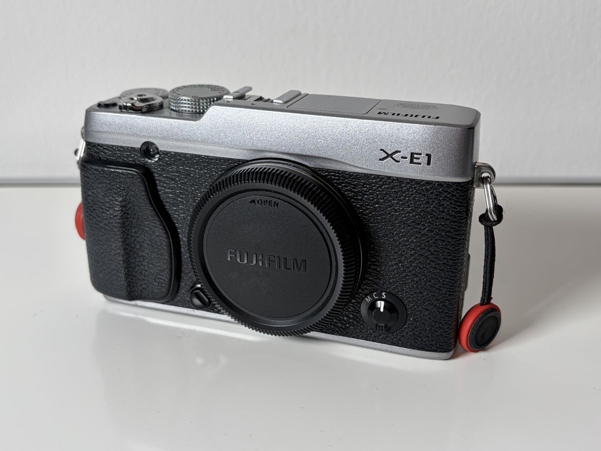 Fujifilm Appareil photo: Fujifilm X-E1 Top Zustand – D'occasion à Wittenbach par therealmoonstone