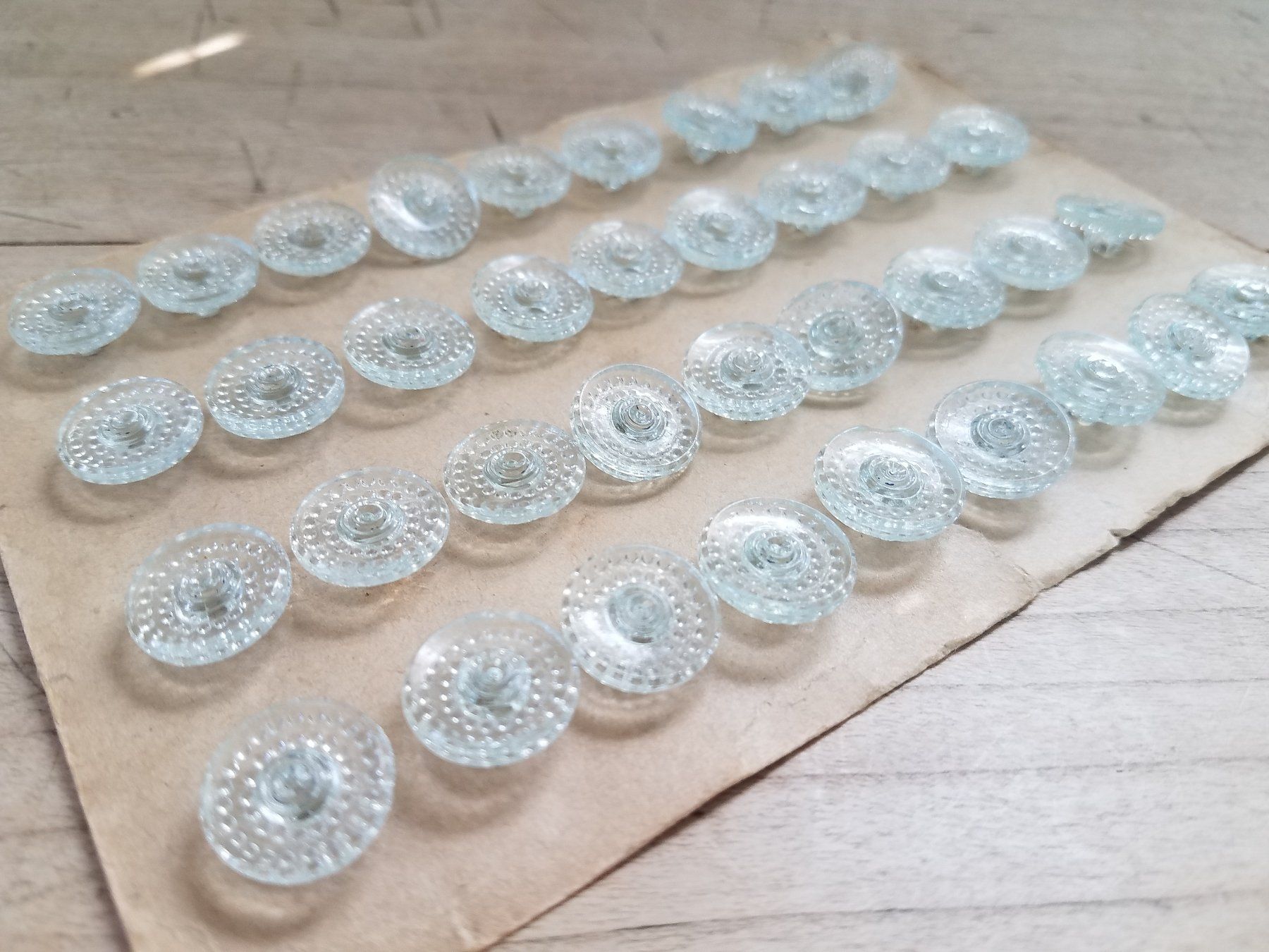 Bottoni: 36 Gablonzer Glas Knöpfe Glasknöpfe – Nuovo e nell'imballaggio originale da Rorschacherberg venduto da Marubium 7