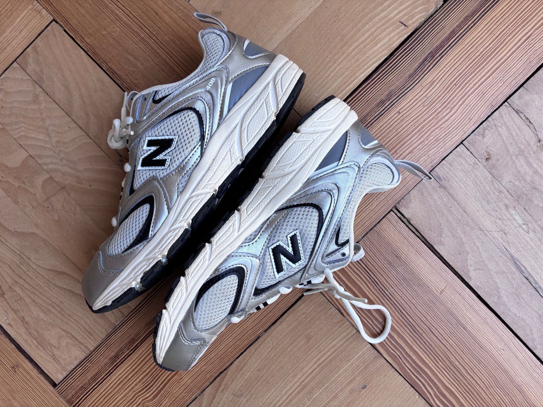 Damenschuhe: new balance 408 wmns us 5.5 – Gebraucht aus Bern von sneakers_bern 1