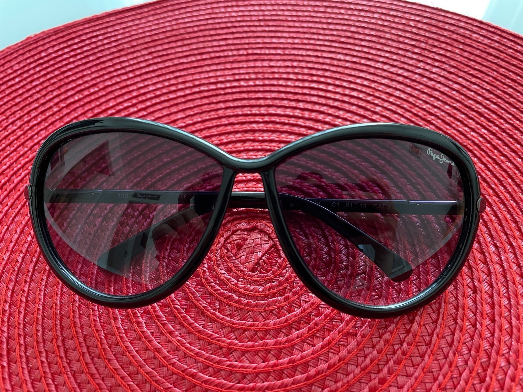 Pepe Jeans Occhiali & Lenti: Pepe Jeans Sonnenbrille – Nuovo (secondo la descrizione) da Zug venduto da alex___4