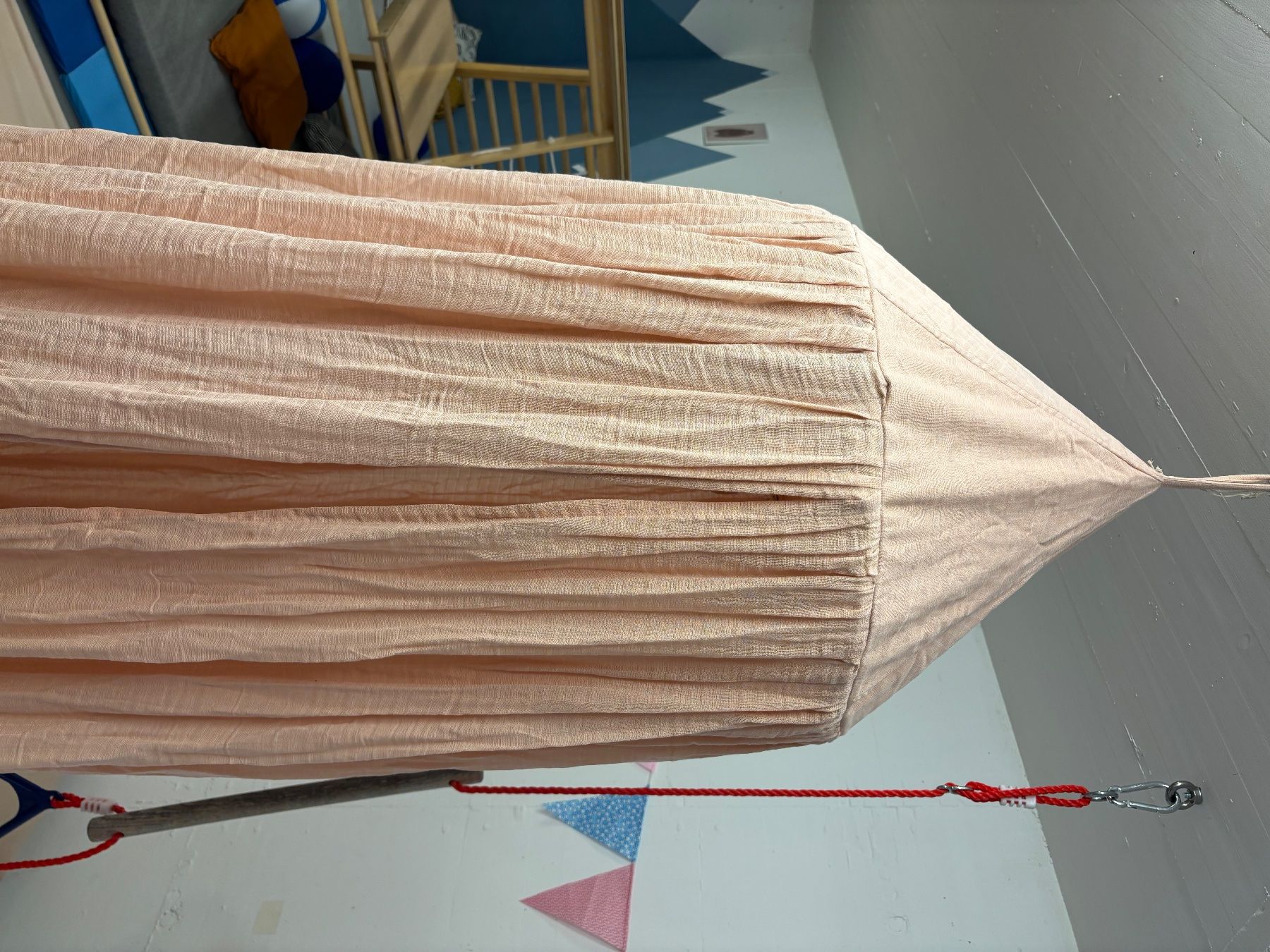 Sebra Alle Dekorationen: Betthimmel sebra rosa – Gebraucht aus Löhningen von cor_gs77