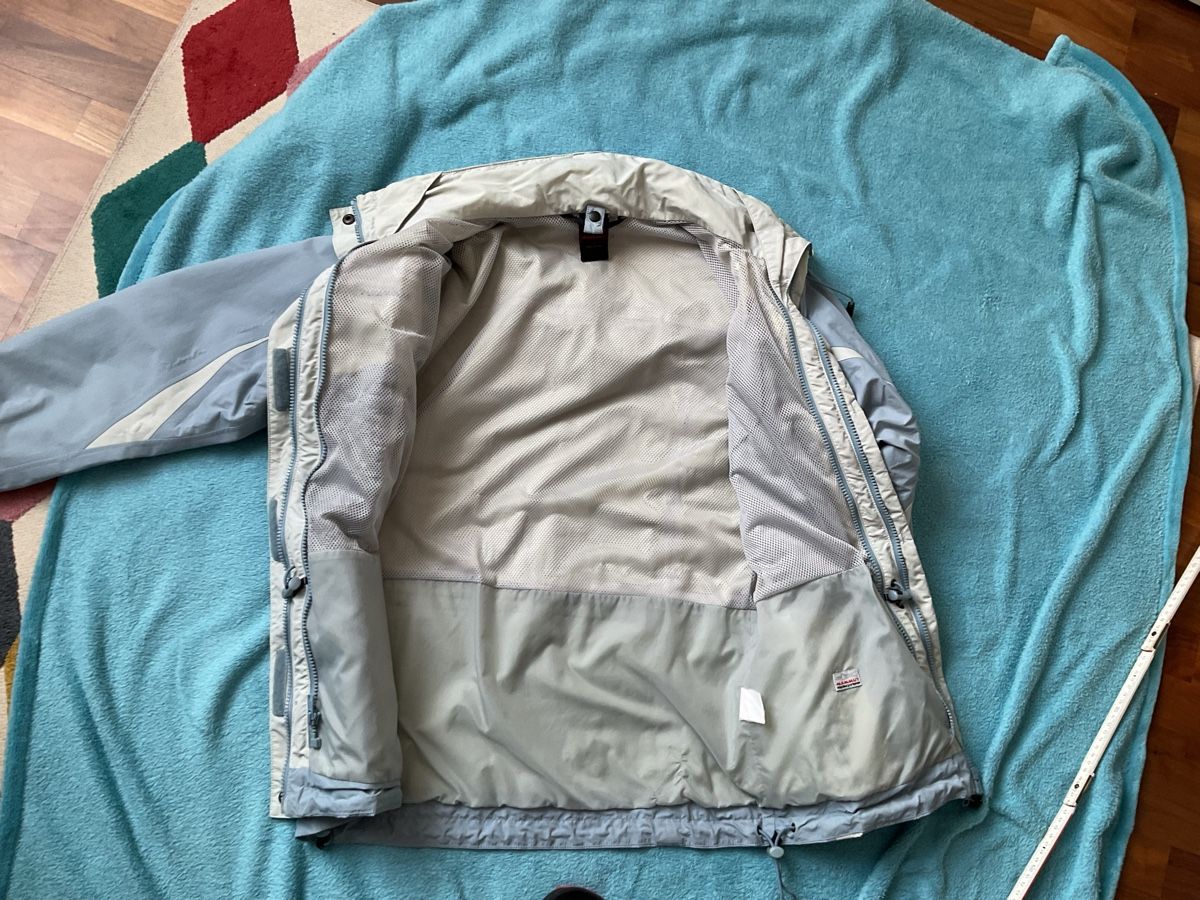 Mammut Giacche: Mammut Jacke GoreTex S/M Damen – Usato da emmenbrücke venduto da pamelaz 7