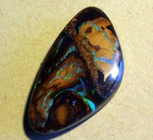 TOP-Koroit-Opal mit viel Funken,, Farben & Zeichnungen!