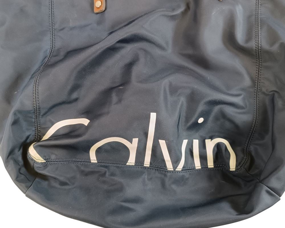 Calvin Klein Borse da donna: CALVIN KLEIN Celia Nylon Tote Tasche – Usato da Luzern venduto da Restwert_Luzern 1