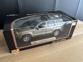 Jeep Grand Cherokee 1/18 Maisto
