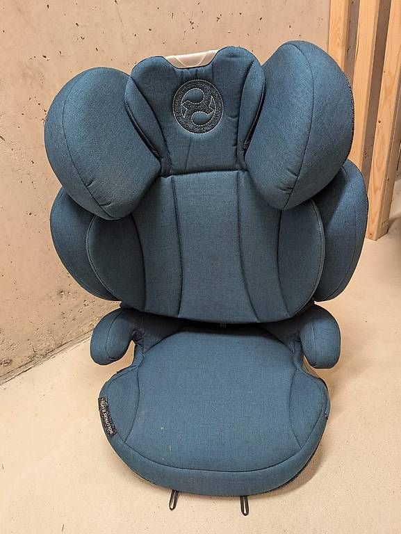 Seggiolini per auto: Cybex Solution T i-Fix (von ca. 4 - 12 Jahren) – Usato da Basel venduto da aniskula