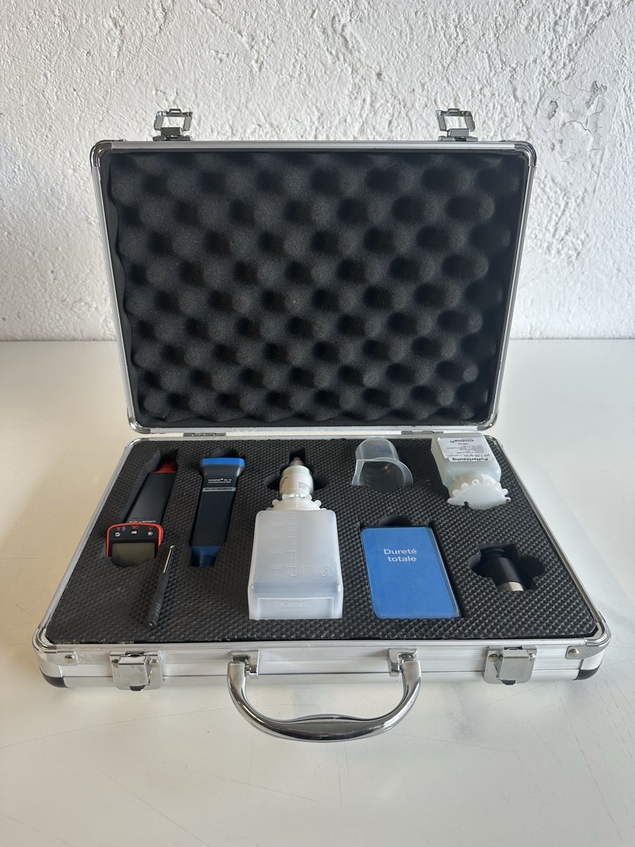 Misurare: PUROTAP Analysekoffer Elysator PH-18 und EC-18 – Usato da Zetzwil venduto da ZB05