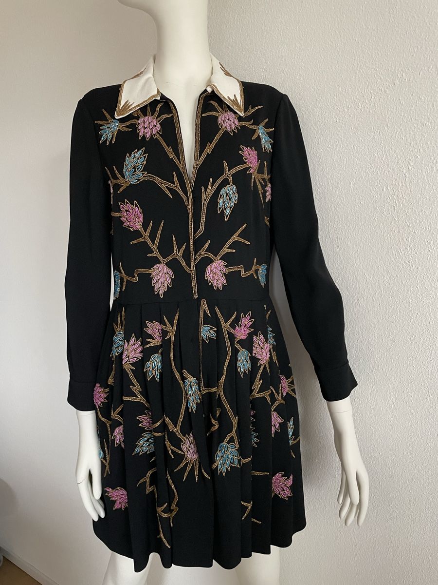 Valentino Vestiti: Valentino Kleid – Nuovo (secondo la descrizione) da Winterthur venduto da 11.11 2
