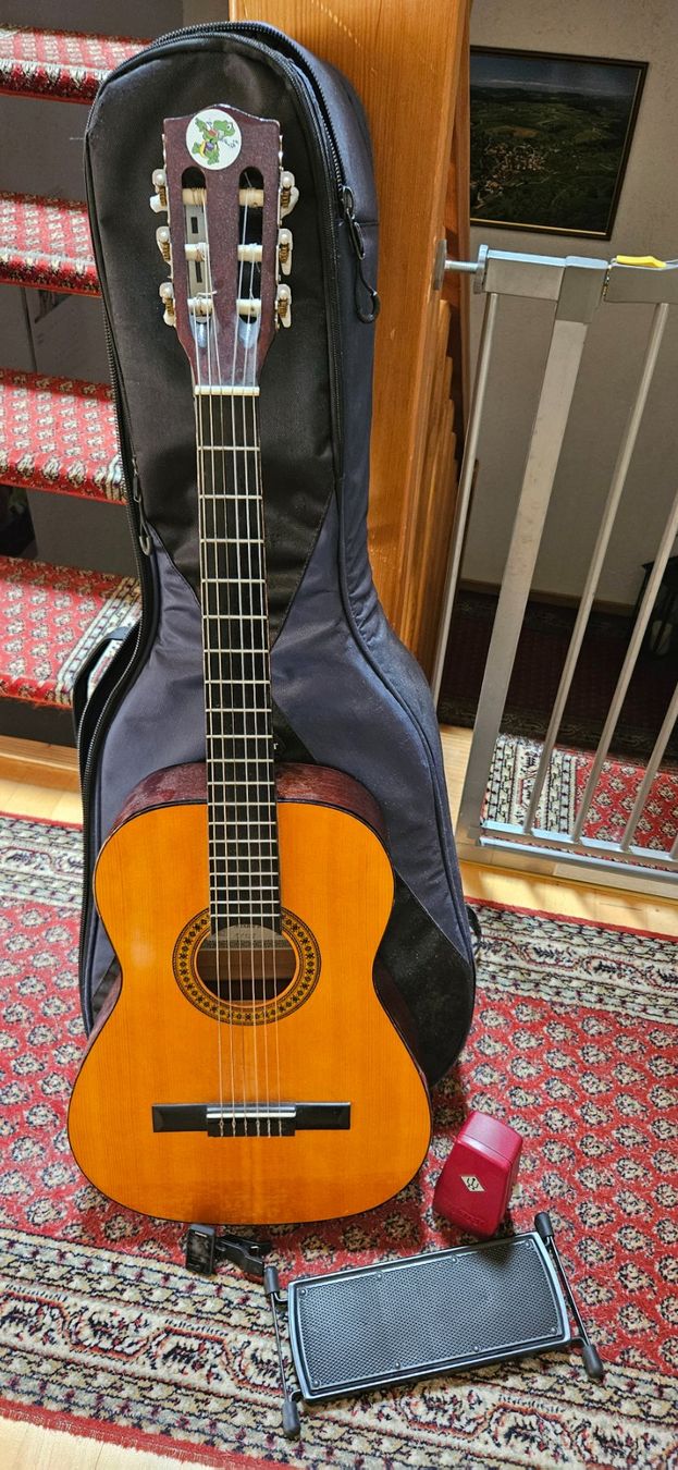Instruments de musique: Gitarre – D'occasion à Oltingen par Jo76
