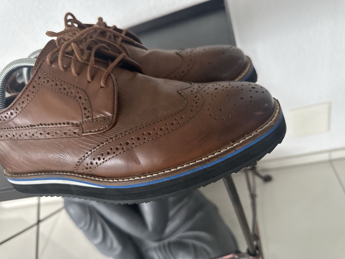 Scarpe da uomo: Kurt Geiger – Nuovo (secondo la descrizione) da Oberägeri venduto da lev_7kc2 3