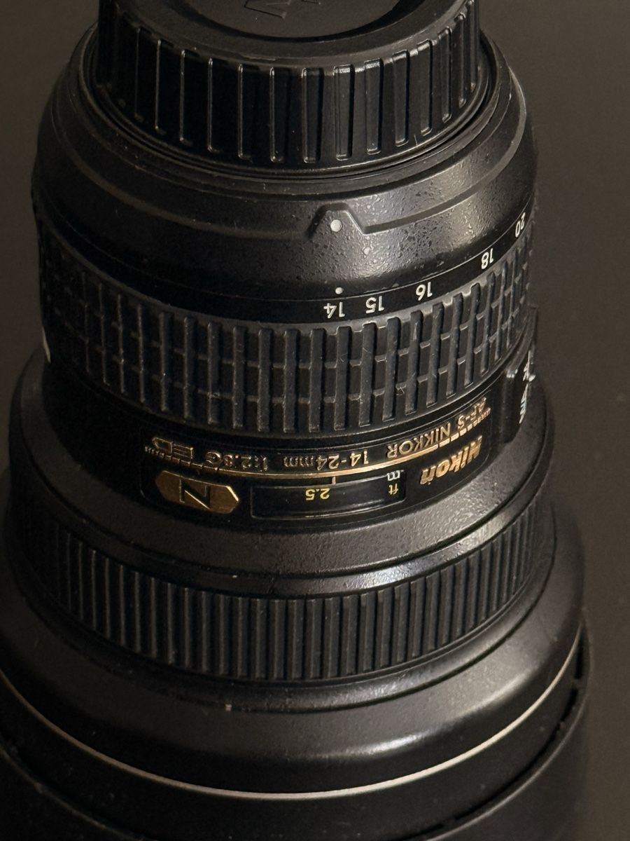 Nikkor Objectifs: Nikkor 14-24mm Objektiv gebraucht – D'occasion à Zürich par El-Ga 2