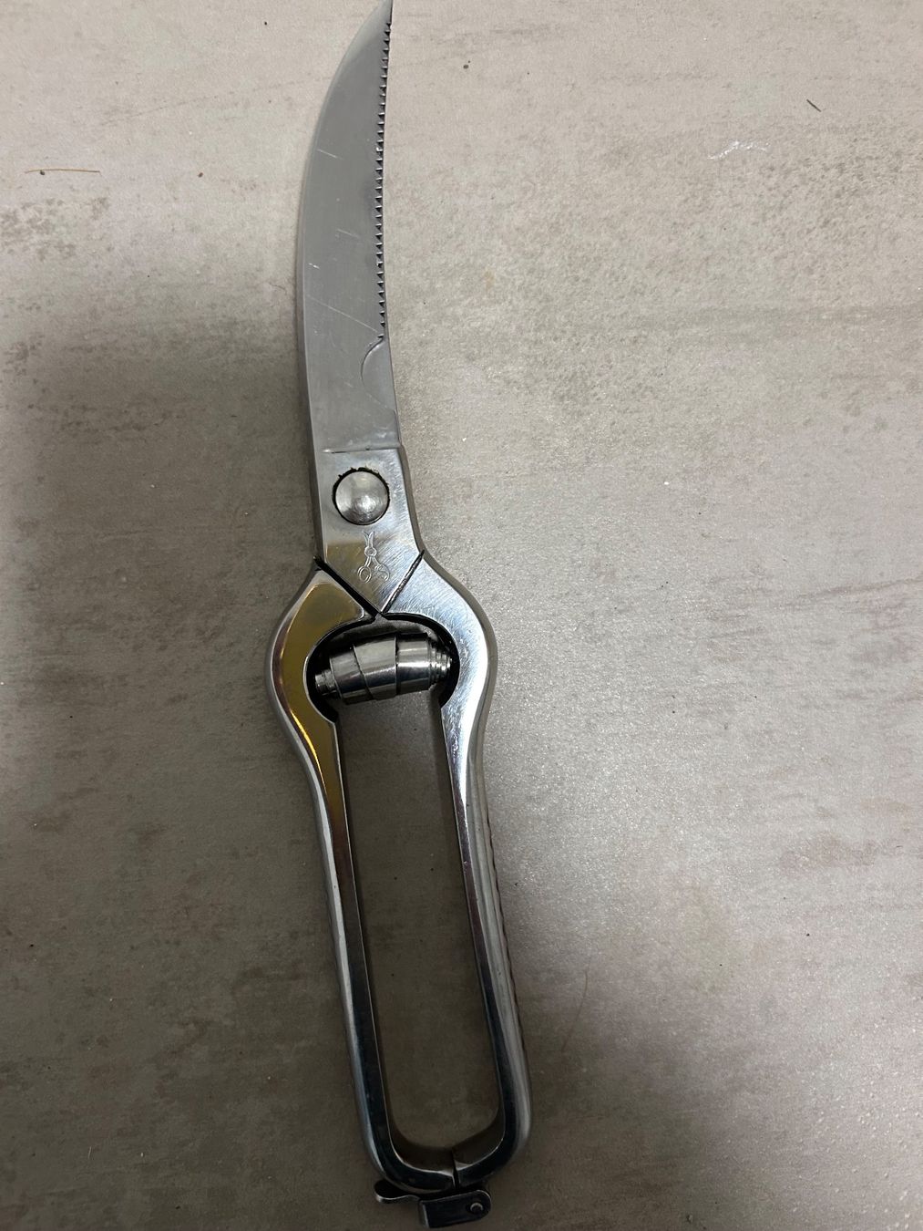 Coltelli da cucina: Ciseaux à volaille vintage – Usato da Bourguillon venduto da val_dkq2