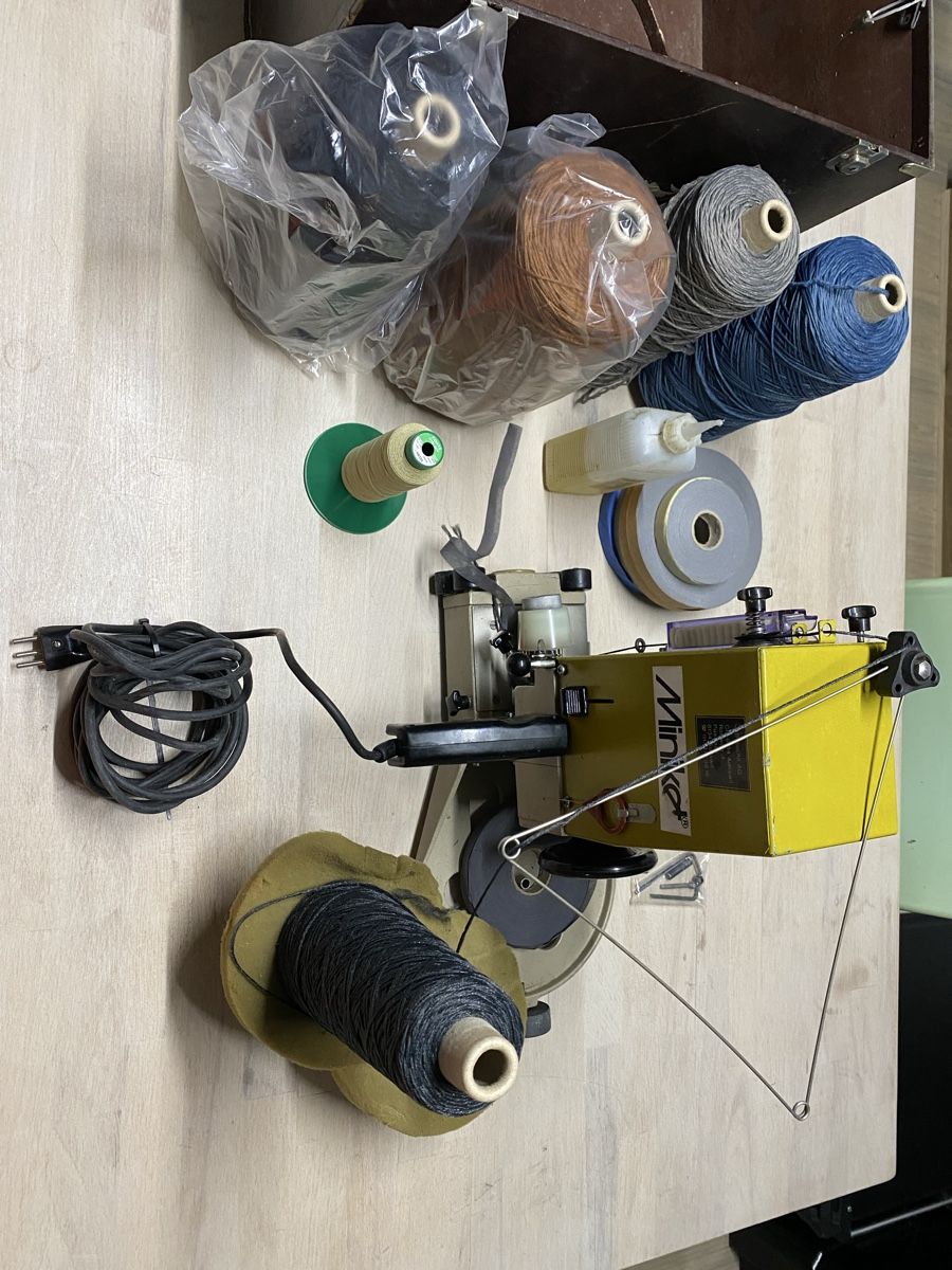 Macchine da cucire: Kettelmaschine Miniket – Usato da Murgenthal venduto da Nezar 3