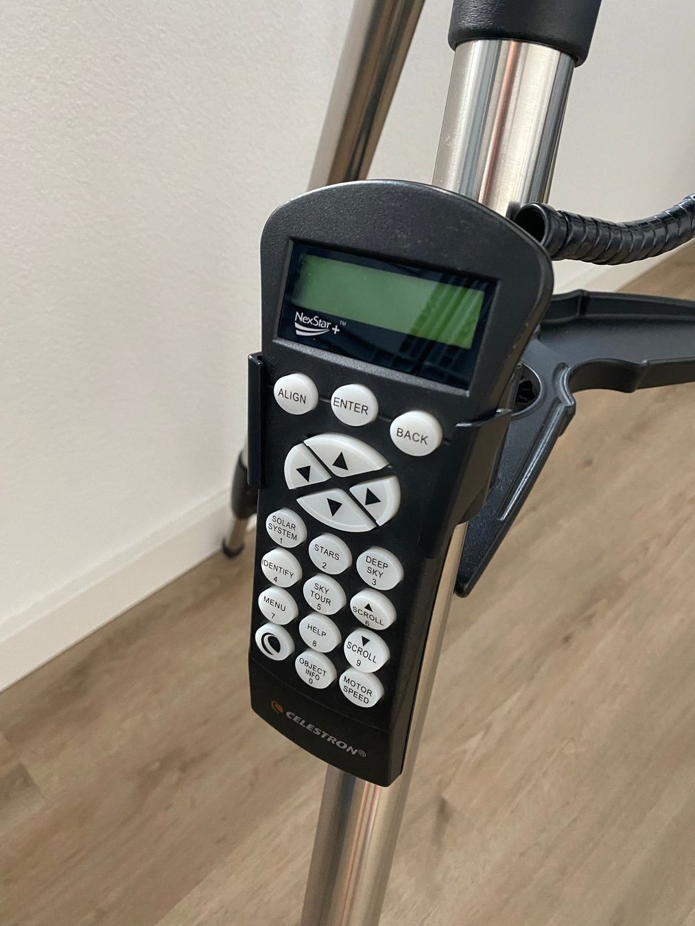 Celestron Télescopes: Celestron NexStar Evolution 6" SCT WiFi Teleskop mit Zubehör – D'occasion à Wetzikon ZH par BackToRetro 6