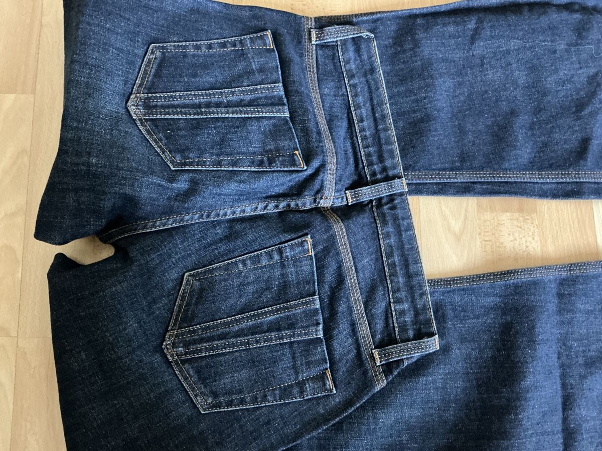 Burberry Jeans: Jeans Flair – Nuovo (secondo la descrizione) da St.Gallen venduto da nat_7n75 2