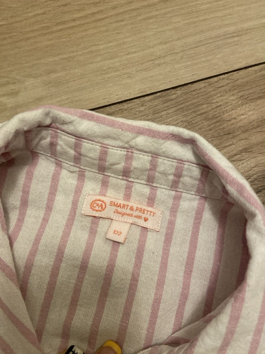 C&A Vestiti & Gonne: Robe chemise 122/7 ans – Usato da Sornard (Nendaz) venduto da delezedoris 2