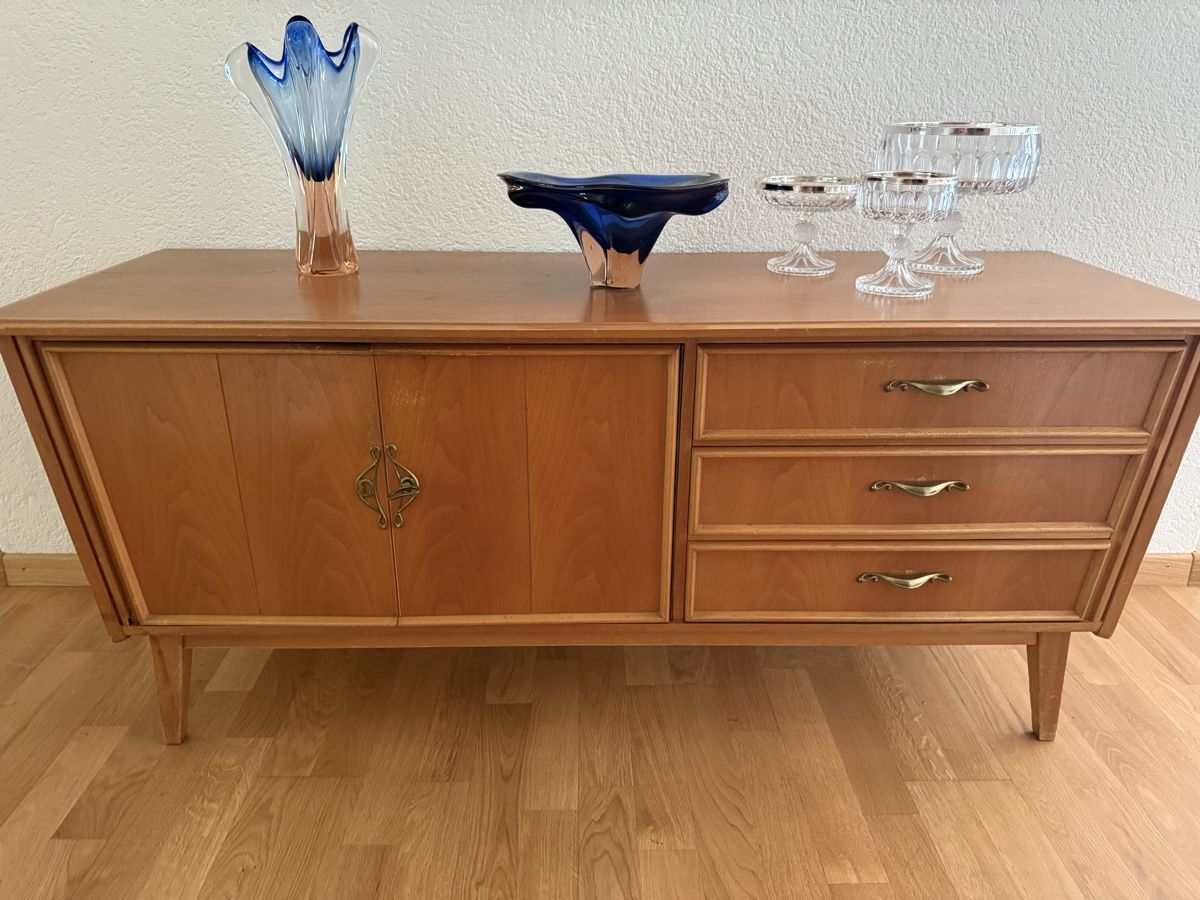 Cassettiere: Lowbosrd Sideboard Kommode Vintage – Usato da Bern venduto da Delamer