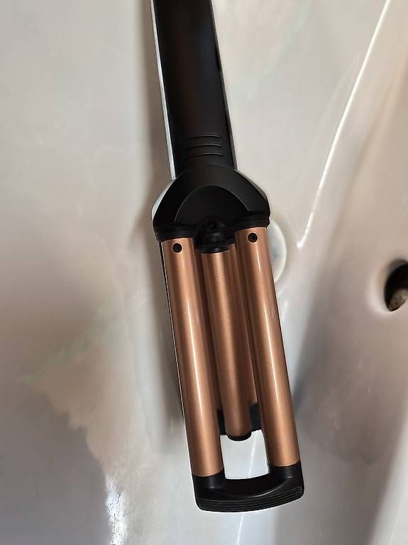 Fers à boucler & lisser: Fer a boucle babyliss – D'occasion à Sugnens par san_786r 2