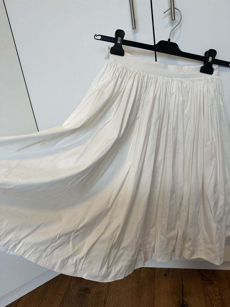 Prada Jupes: Prada skirt, good condition, size 38 – D'occasion à Küssnacht am Rigi par hor_dpb7 1