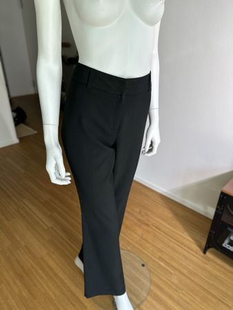 Schöne Damenhose von Review