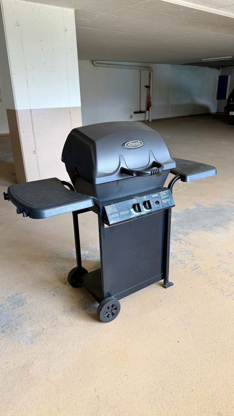 Grils: Koenig Gasgrill – D'occasion à Amden par MikV